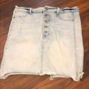 Light washed Jean skirt